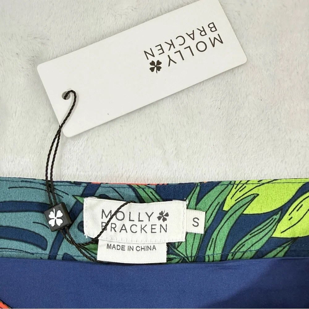 NEW Molly Bracken Green Navy Floral Faux Wrap Skirt Womans Size Small NWT‎